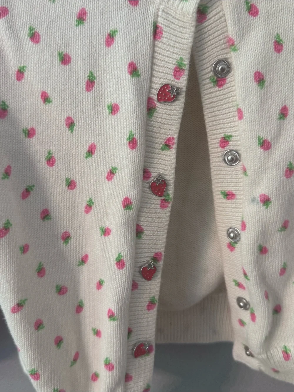 Amazon Essentials x Sofia Grainge Girls Strawberry Print Cotton Cardigan 3T